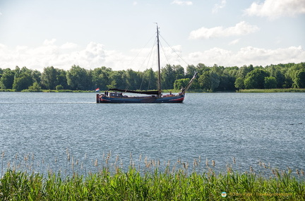 Jacobs Hoeve overlooks the IJsselmeer